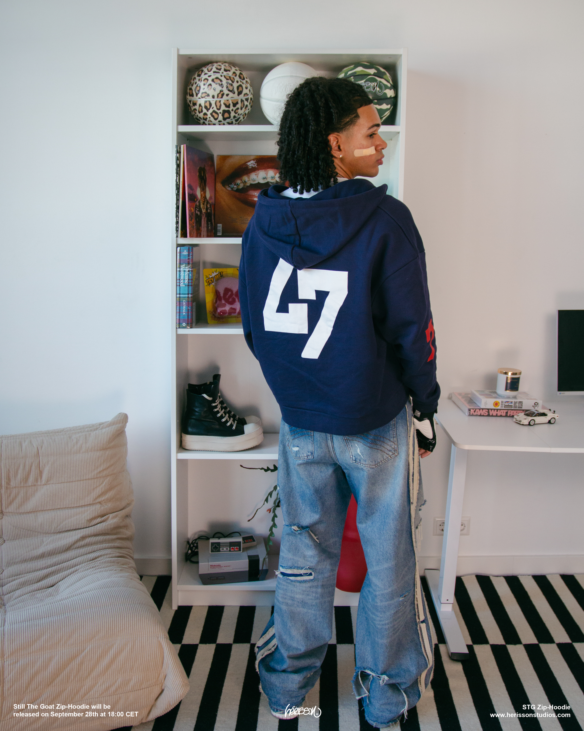STG Zip-Hoodie
